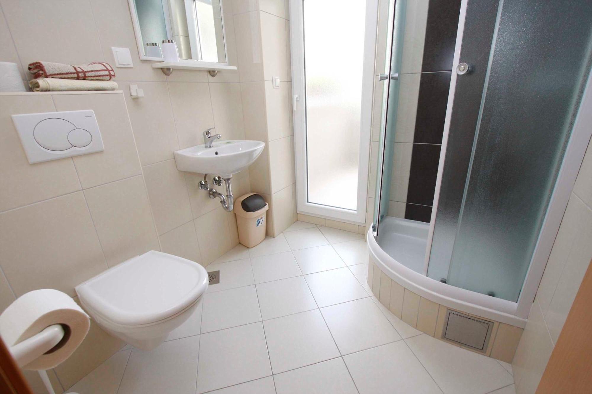 Apartmani Neva Макарська Екстер'єр фото