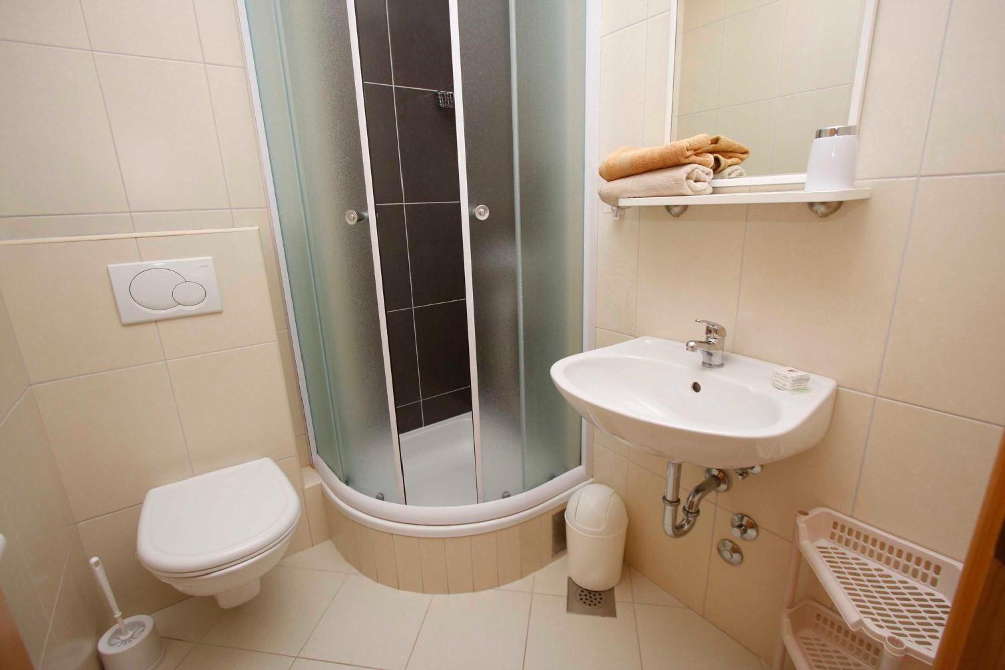 Apartmani Neva Макарська Екстер'єр фото