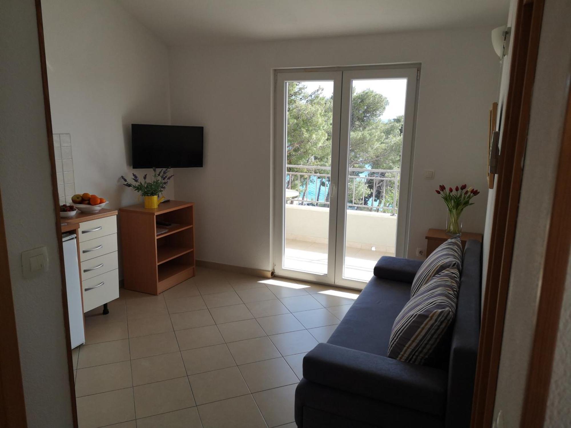 Apartmani Neva Макарська Екстер'єр фото